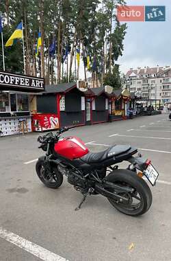 Мотоцикл Без обтекателей (Naked bike) Suzuki SV 650 2016 в 