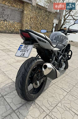 Мотоцикл Без обтекателей (Naked bike) Suzuki SV 650 2018 в 