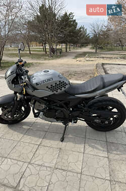 Мотоцикл Без обтекателей (Naked bike) Suzuki SV 650 2018 в 
