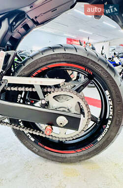 Мотоцикл Без обтекателей (Naked bike) Suzuki SV 650 2017 в 