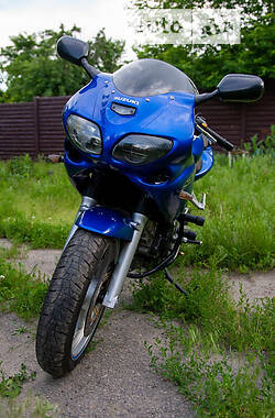 Мотоцикл Спорт-туризм Suzuki SV 650S 2001 в Харкові
