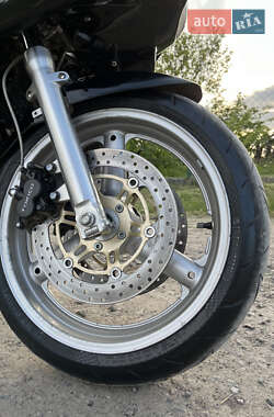 Мотоцикл Спорт-туризм Suzuki SV 650S 1999 в 