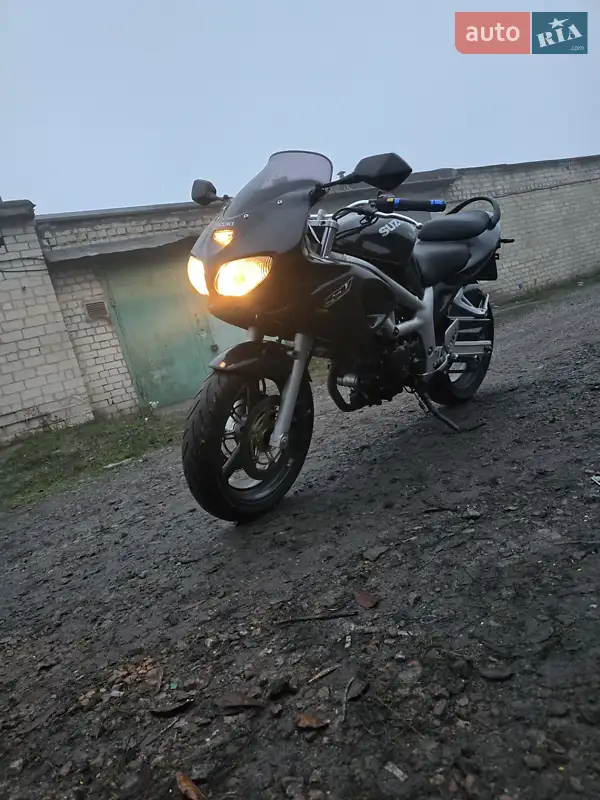 Suzuki SV 650S 2000
