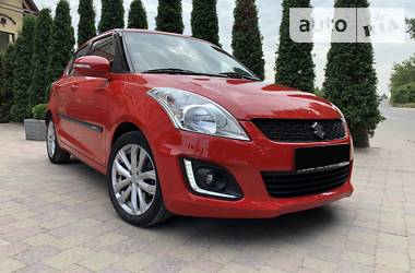 Хетчбек Suzuki Swift 2017 в 