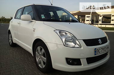 Хэтчбек Suzuki Swift 2010 в Николаеве