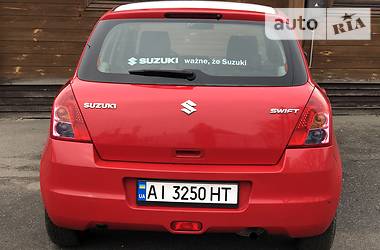 Хетчбек Suzuki Swift 2010 в 