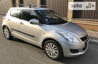 Хэтчбек Suzuki Swift 2011 в Вышгороде