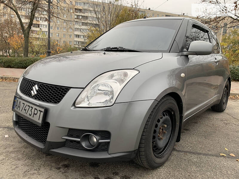 Купе Suzuki Swift 2011 в Києві