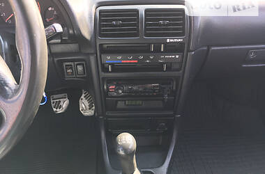 Хетчбек Suzuki Swift 1995 в 