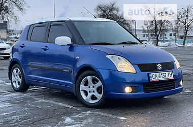 Хэтчбек Suzuki Swift 2005 в Киеве