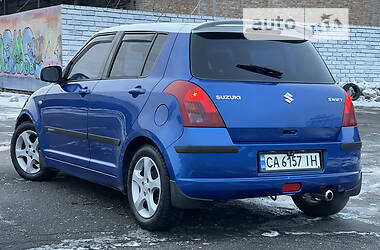 Хэтчбек Suzuki Swift 2005 в Киеве