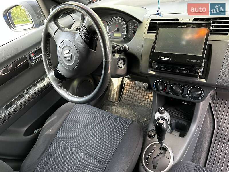Хетчбек Suzuki Swift 2007 в Львові