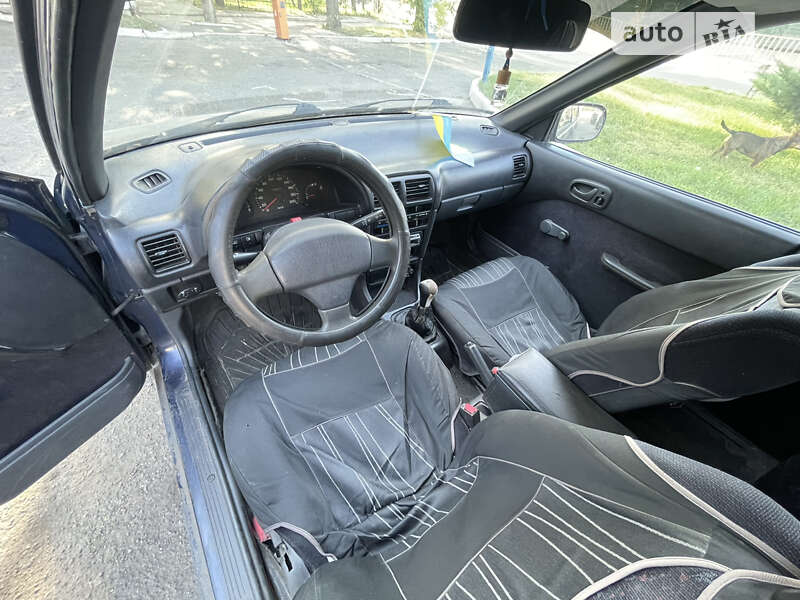 Седан Suzuki Swift 1995 в Дніпрі