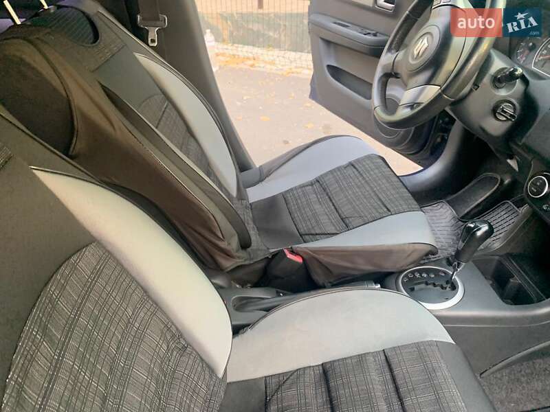 Хэтчбек Suzuki Swift 2008 в Покровске фото 14 Хэтчбек Suzuki Swift 2008 в Покровске