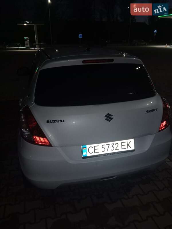 Хэтчбек Suzuki Swift 2014 в Вижнице