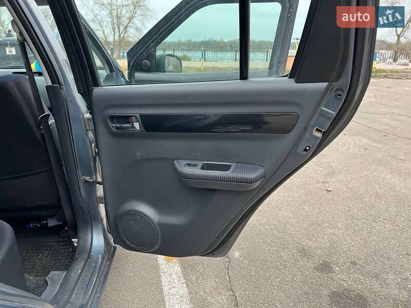 Хэтчбек Suzuki Swift 2010 в Киеве фото 11 Хэтчбек Suzuki Swift 2010 в Киеве