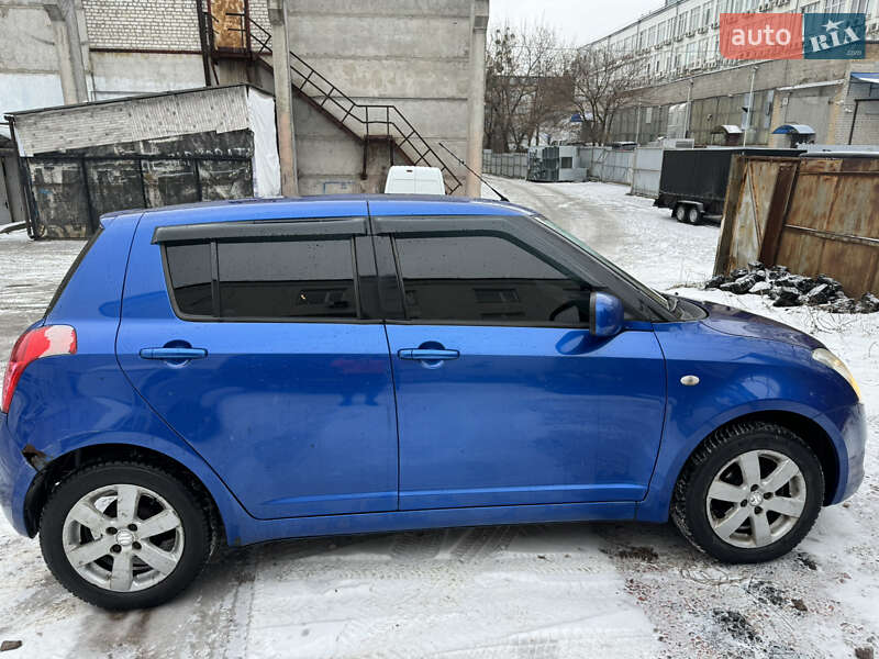 Хетчбек Suzuki Swift 2008 в Києві
