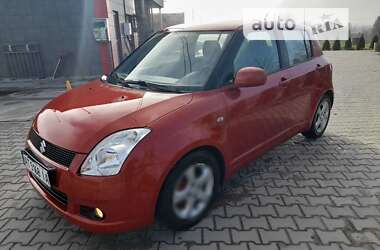 Хетчбек Suzuki Swift 2007 в Тлумачі