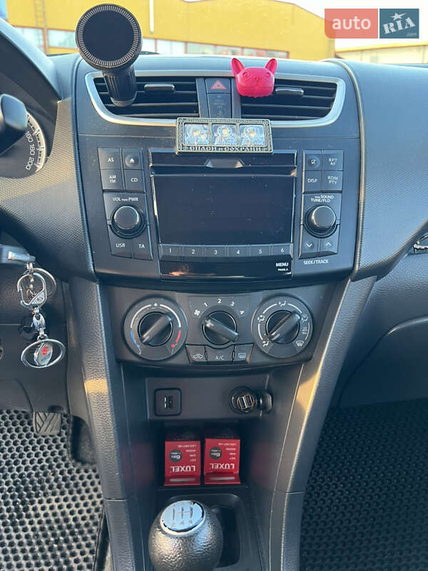Хэтчбек Suzuki Swift 2013 в Житомире