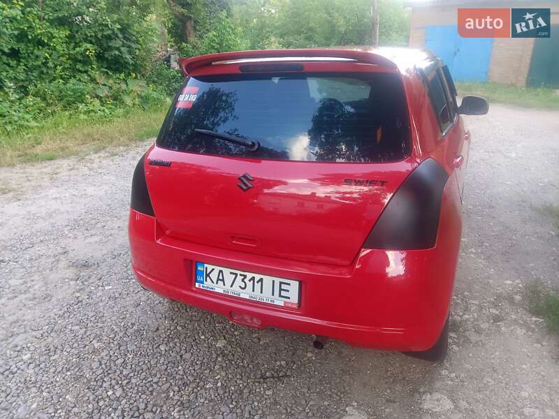 Хэтчбек Suzuki Swift 2006 в Киеве фото 4 Хэтчбек Suzuki Swift 2006 в Киеве