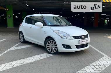 Хэтчбек Suzuki Swift 2012 в Киеве