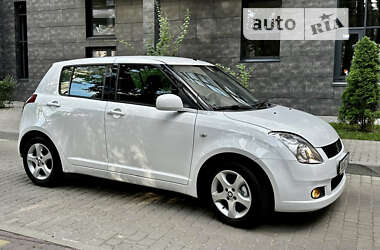 Хетчбек Suzuki Swift 2008 в Києві