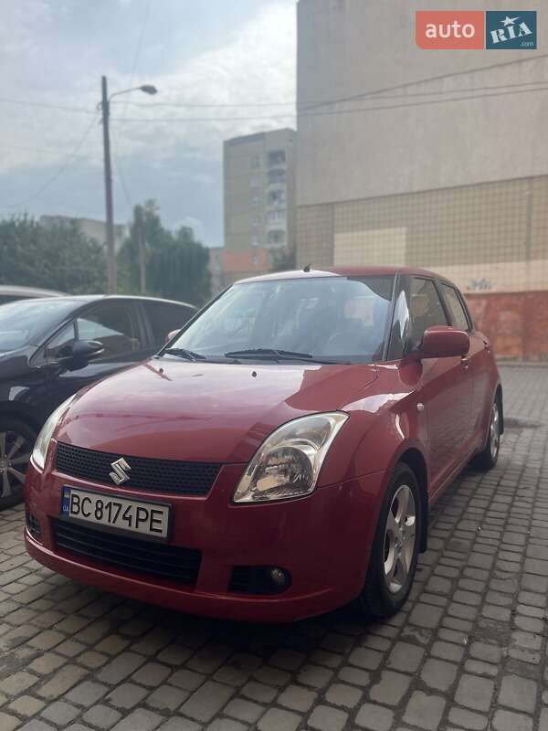 Хетчбек Suzuki Swift 2008 в Львові