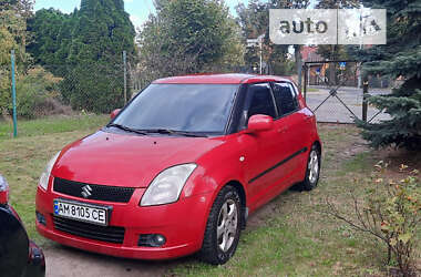 Хэтчбек Suzuki Swift 2007 в Киеве