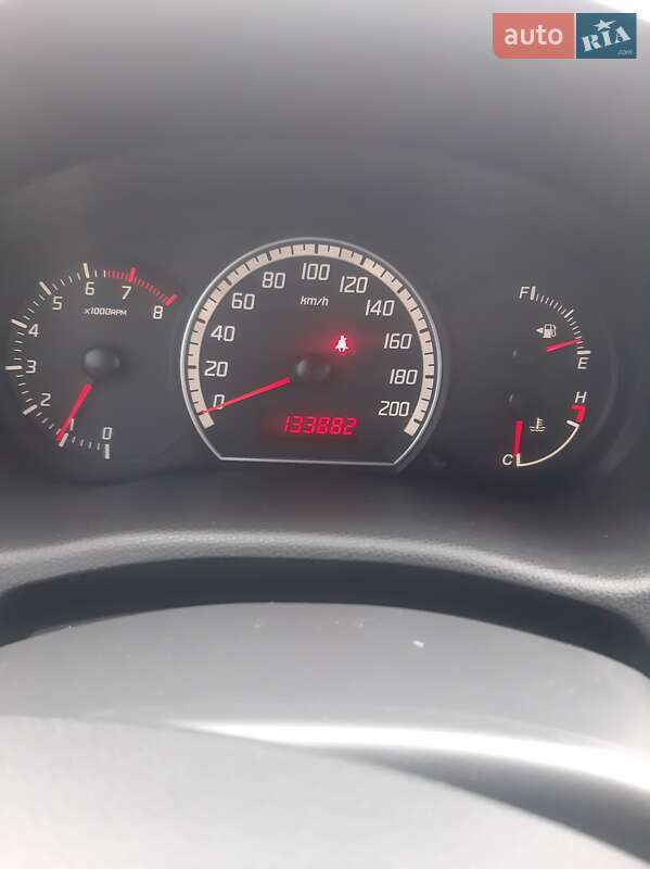Хетчбек Suzuki Swift 2010 в Кропивницькому