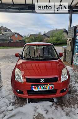 Хетчбек Suzuki Swift 2007 в Городенці