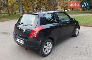 Хэтчбек Suzuki Swift 2010 в Ровно