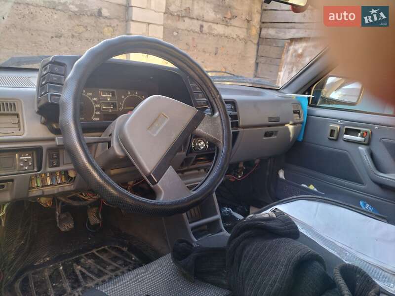 Хэтчбек Suzuki Swift 1988 в Великодолинском фото 15 Хэтчбек Suzuki Swift 1988 в Великодолинском