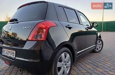 Хетчбек Suzuki Swift 2010 в Самборі