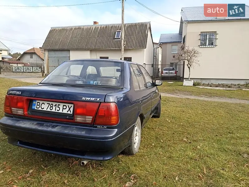 Седан Suzuki Swift 2000 в 