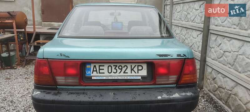 Седан Suzuki Swift 1995 в Дніпрі