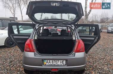 Хэтчбек Suzuki Swift 2007 в Смеле