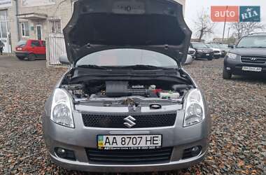 Хэтчбек Suzuki Swift 2007 в Смеле