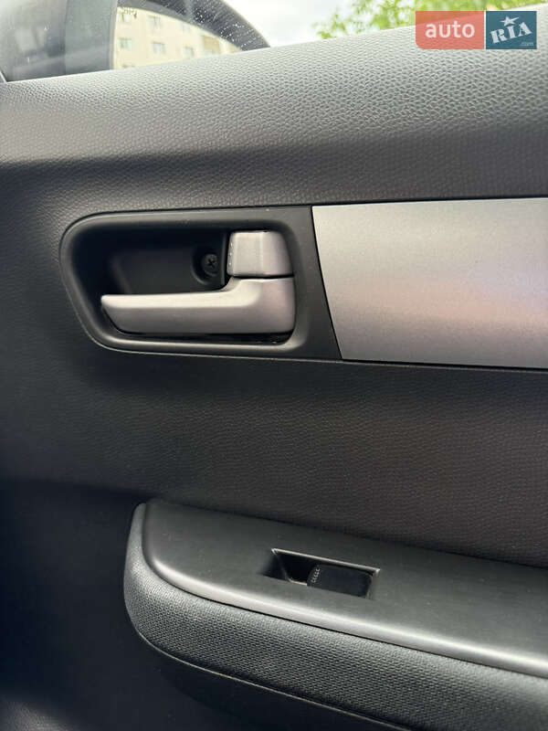 Хэтчбек Suzuki Swift 2010 в Броварах фото 21 Хэтчбек Suzuki Swift 2010 в Броварах