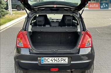 Хетчбек Suzuki Swift 2008 в Стрию