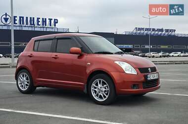 Хетчбек Suzuki Swift 2007 в Дніпрі