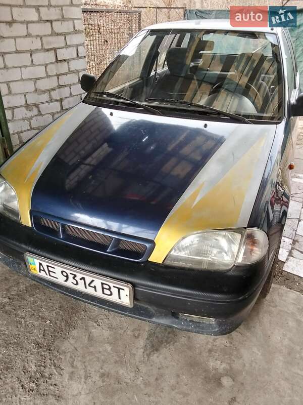 Хетчбек Suzuki Swift 1997 в Дніпрі