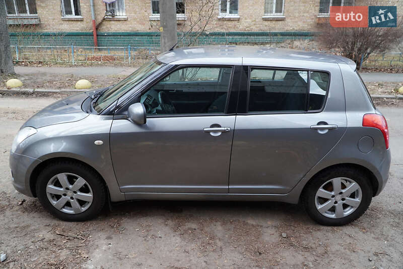 Хетчбек Suzuki Swift 2008 в Києві
