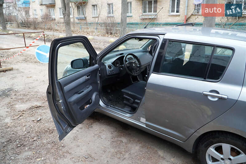 Хетчбек Suzuki Swift 2008 в Києві