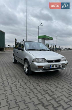 Хетчбек Suzuki Swift 2003 в Рівному