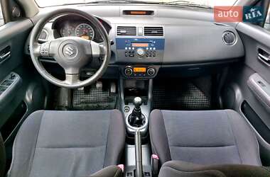 Хетчбек Suzuki Swift 2007 в Тростянці