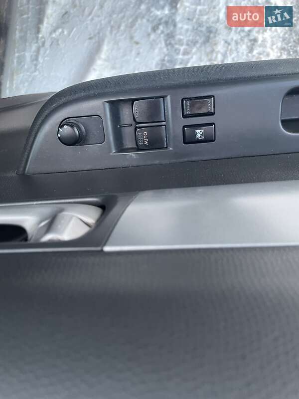 Хетчбек Suzuki Swift 2010 в Києві