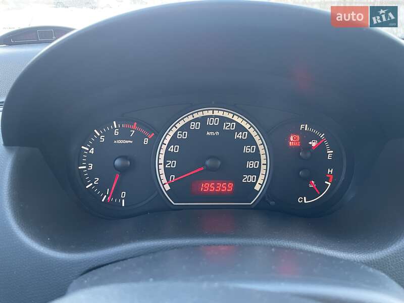 Хетчбек Suzuki Swift 2010 в Києві