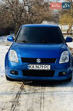 Хетчбек Suzuki Swift 2006 в Києві