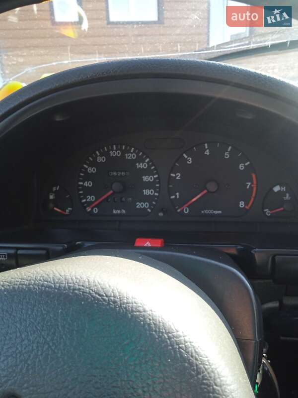 Suzuki Swift 1994