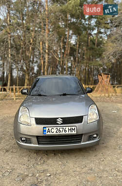 Хэтчбек Suzuki Swift 2007 в 